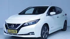 Wit Gebruikt 2019 Nissan Leaf N-Connecta Hatchback | € 14.195 (Eerlijke prijs)