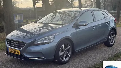 Occasion 2013 Volvo V40 Summum Hatchback | € 4.495 (Eerlijke prijs)