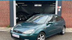 Groen Gebruikt 2002 Ford Focus Trend Hatchback | € 799 (Goede deal)