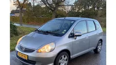 Grijs Gebruikt 2006 Honda Jazz LS Hatchback | € 1.950 (Eerlijke prijs)
