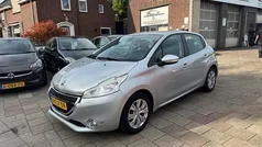 Gebruikt 2013 Peugeot 208 Envy Hatchback | € 4.650 (Goede deal)