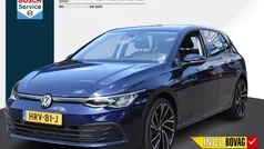 Blauw Gebruikt 2022 VW Golf VIII Life Hatchback | € 22.400 (Goede deal)