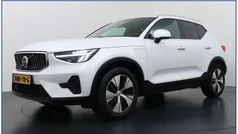 Wit Gebruikt 2022 Volvo XC40 Core SUV | € 31.950 (Super prijs)