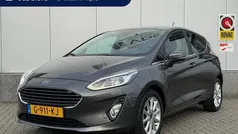 Grijs (metallic) Gebruikt 2019 Ford Fiesta Titanium Hatchback | € 12.490 (Goede deal)