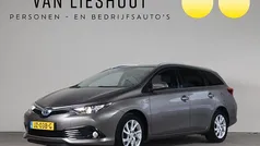 Gebruikt 2016 Toyota Auris Trend Hatchback | € 12.650 (Eerlijke prijs)