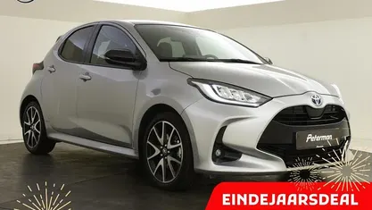 Gebruikt 2021 Toyota Yaris Hybrid Executive Hatchback | € 20.399 (Eerlijke prijs)