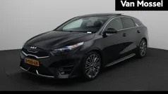 Zwart Gebruikt 2023 Kia ProCeed GT-Line Hatchback | € 28.900 (Goede deal)