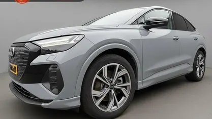 Occasion Audi Q4 e-tron Advanced Plus 150 kW (204 PK) 2022 Grijs SUV