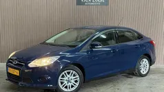 Blauw Gebruikt 2012 Ford Focus Trend Sedan | € 2.900 (Eerlijke prijs)