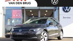 Grijs Gebruikt 2021 VW Golf VIII Style Hatchback | € 26.945 (Eerlijke prijs)