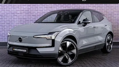 Occasion 2025 Volvo EX30 Performance SUV | € 37.899 (Eerlijke prijs)