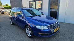 Blauw Gebruikt 2006 VW Passat Stationwagen | € 2.250 (Eerlijke prijs)