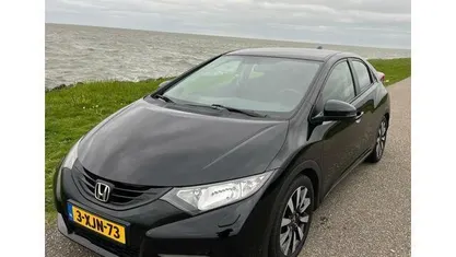 Zwart Occasion 2014 Honda Civic Sport Hatchback | € 8.990 (Goede deal)
