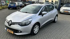 Gebruikt 2014 Renault Clio IV Authentique Hatchback | € 3.950 (Eerlijke prijs)