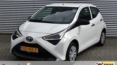 Wit Gebruikt 2019 Toyota Aygo Hatchback | € 8.940 (Eerlijke prijs)