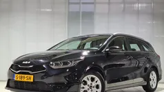 Zwart Gebruikt 2023 Kia Ceed Stationwagen | € 26.900 (Eerlijke prijs)