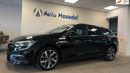 Occasion Renault Mégane GrandTour Bose Edition 132 PK (97 kW) 2017 Zwart Stationwagen