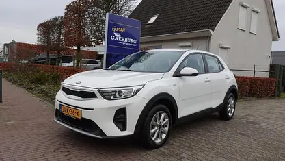 Occasion 2018 Kia Stonic Comfort SUV | € 13.950 (Eerlijke prijs)