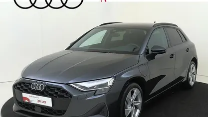 Occasion Audi A3 Sportback Basis 204 PK (150 kW) 2025 Grijs Hatchback
