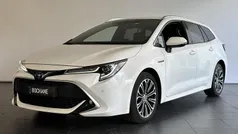 Wit Gebruikt 2021 Toyota Corolla Executive Stationwagen | € 25.045 (Eerlijke prijs)