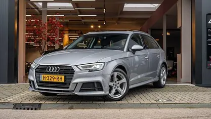 Occasion Audi A3 Sportback Design 116 PK (85 kW) 2017 Grijs Hatchback