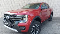 Rood Nieuw 2025 Ford Ranger Wildtrack Pickup | € 58.491
