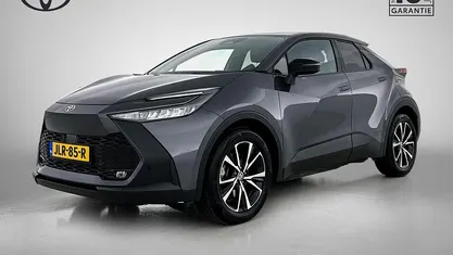 Occasion 2025 Toyota C-HR SUV | € 36.445 (Super prijs)