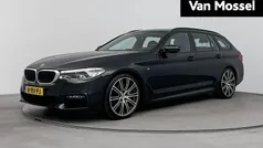 Zwart Gebruikt 2020 BMW 520 Executive Stationwagen | € 32.900 (Eerlijke prijs)
