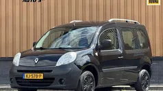 Zwart Gebruikt 2011 Renault Kangoo Authentique MPV | € 4.939 (Eerlijke prijs)