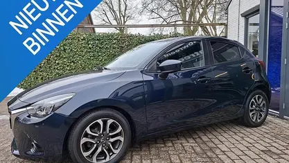 Occasion 2016 Mazda 2 Hatchback | € 12.850 (Eerlijke prijs)