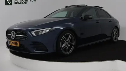 Occasion Mercedes A180 Premium Plus 136 PK (100 kW) 2019 Blauw Sedan