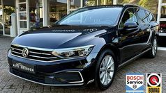 Gebruikt 2020 VW Passat Highline Stationwagen | € 19.900 (Eerlijke prijs)