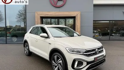 Occasion 2024 VW T-Roc R-line SUV | € 34.745 (Eerlijke prijs)