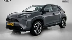 Grijs Gebruikt 2022 Toyota Yaris Cross Executive SUV | € 28.450 (Eerlijke prijs)
