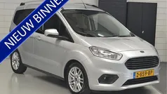Grijs, metallic lak Gebruikt 2019 Ford Tourneo Courier Titanium MPV | € 11.950 (Eerlijke prijs)