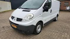 Wit Gebruikt 2010 Renault Trafic MPV | € 3.750 (Goede deal)