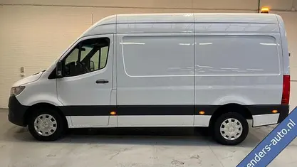 Occasion 2019 Mercedes Sprinter Van | € 21.500 (Eerlijke prijs)