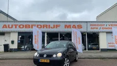 Zwart Gebruikt 2002 VW Polo Hatchback | € 1.450 (Eerlijke prijs)