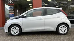 Gebruikt 2020 Toyota Aygo X-play Hatchback | € 9.850 (Eerlijke prijs)