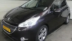 Bruin Gebruikt 2013 Peugeot 208 Allure Hatchback | € 4.945 (Eerlijke prijs)