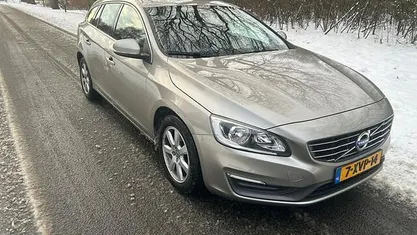 Occasion 2014 Volvo V60 Momentum Stationwagen | € 5.950 (Super prijs)