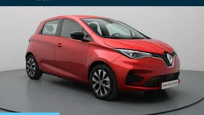 Occasion Renault Zoe Evolution 100 kW (136 PK) 2024 Rood, metallic lak Hatchback