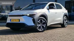 Grijs Nieuw 2025 Toyota bZ4X Active SUV | € 38.450 (Goede deal)
