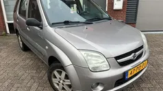 Grijs Gebruikt 2004 Suzuki Ignis GLS Hatchback | € 1.750 (Goede deal)
