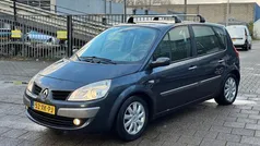 Grijs Gebruikt 2007 Renault Scénic II Dynamique MPV | € 1.849 (Eerlijke prijs)