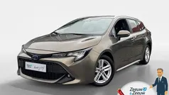 Gebruikt 2022 Toyota Corolla Hybrid Stationwagen | € 18.940 (Eerlijke prijs)