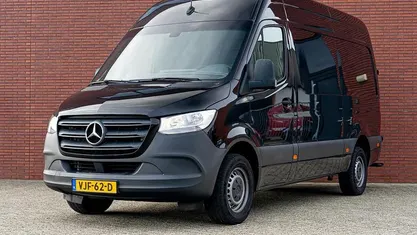 Zwart Occasion 2021 Mercedes Sprinter Van | € 32.817 (Eerlijke prijs)