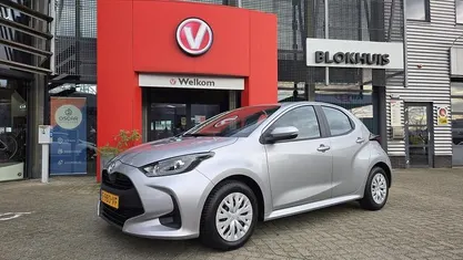 Gebruikt 2023 Toyota Yaris Active Hatchback | € 20.190 (Eerlijke prijs)