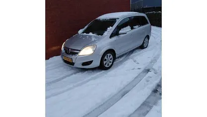 Occasion Opel Zafira Essentia 116 PK (85 kW) 2008 Grijs MPV