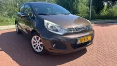 Bruin Gebruikt 2011 Kia Rio Hatchback | € 3.499 (Super prijs)